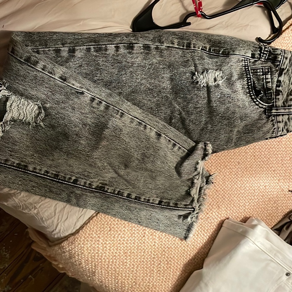SHEIN jeans, fit like a mom jean and high waisted,
